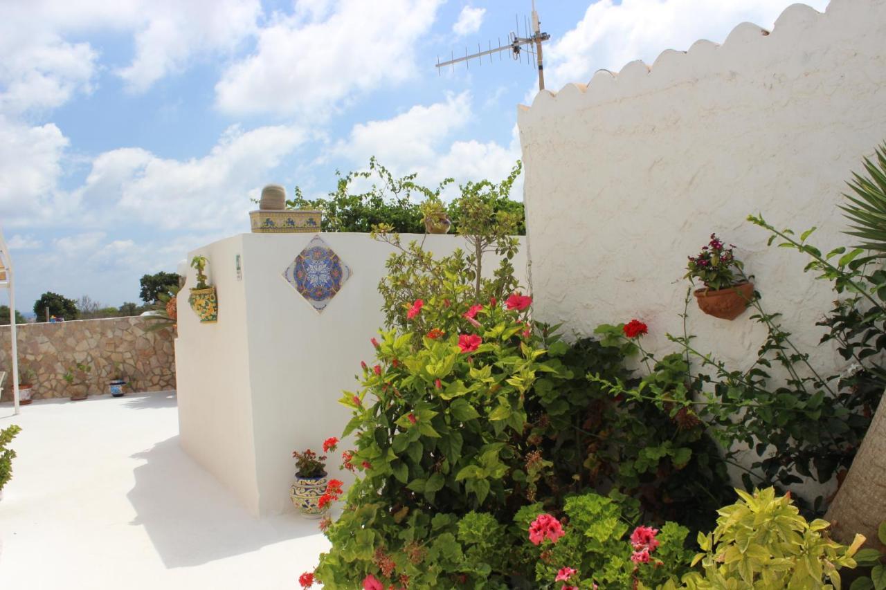 Hotel Macondo Λαμπεντούζα Εξωτερικό φωτογραφία