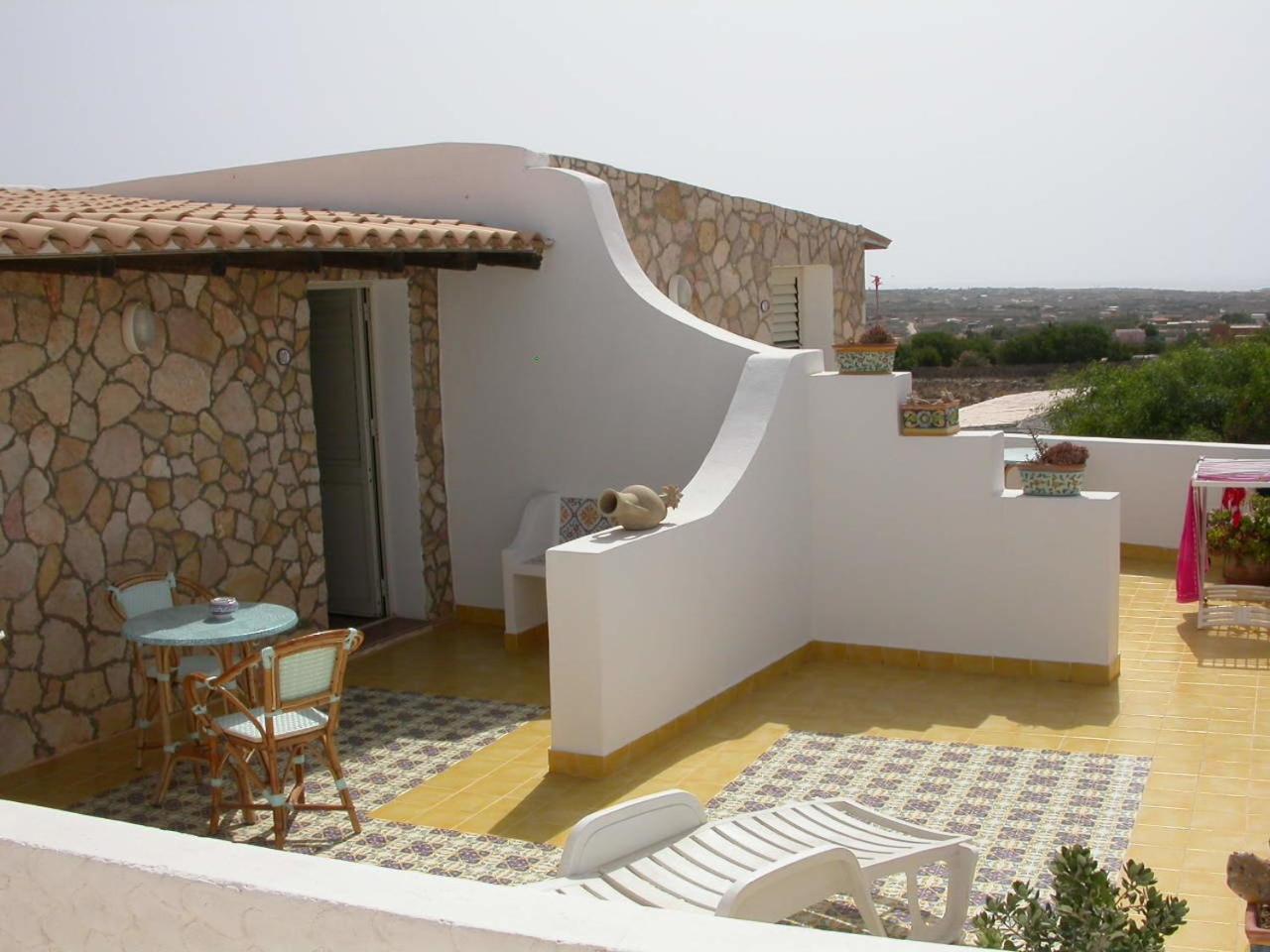 Hotel Macondo Λαμπεντούζα Εξωτερικό φωτογραφία