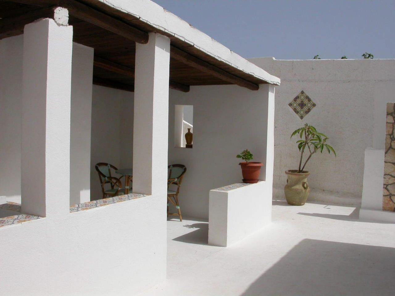 Hotel Macondo Λαμπεντούζα Εξωτερικό φωτογραφία