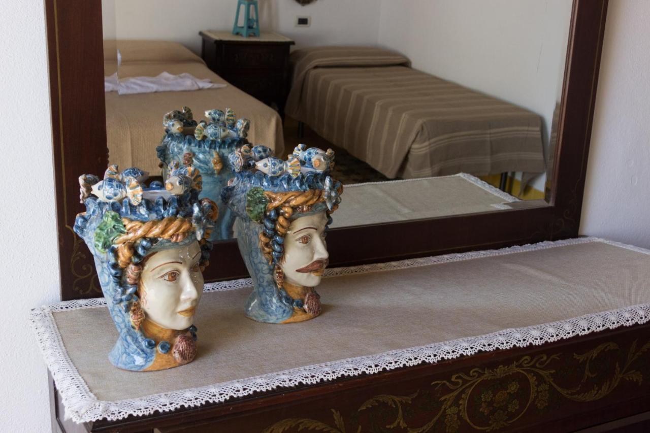Hotel Macondo Λαμπεντούζα Εξωτερικό φωτογραφία